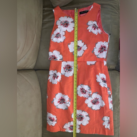 IVANKA TRUMP DRESS - Picture 13 of 15